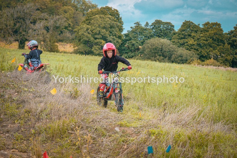 DSCF0308 - Ripon MC Trial 27/09- kids