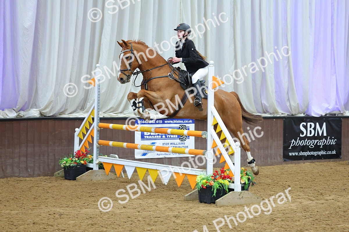 SBM_010124 - Class 21 - Nupafeed Supplements Senior Discovery/ 1m Open - First Round (1.00m)