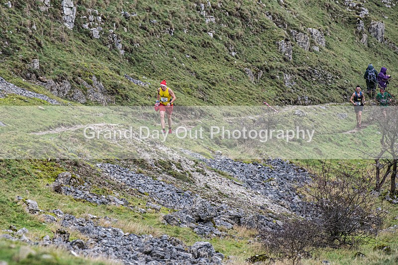 Litton-273 - Litton Christmas Cracker Fell Race (Limestone Series) Sunday 14th December 2025