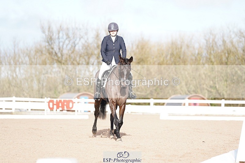 241214-124152-00487 - 140-Samantha.Henderson-Rich.Tricks.Otis