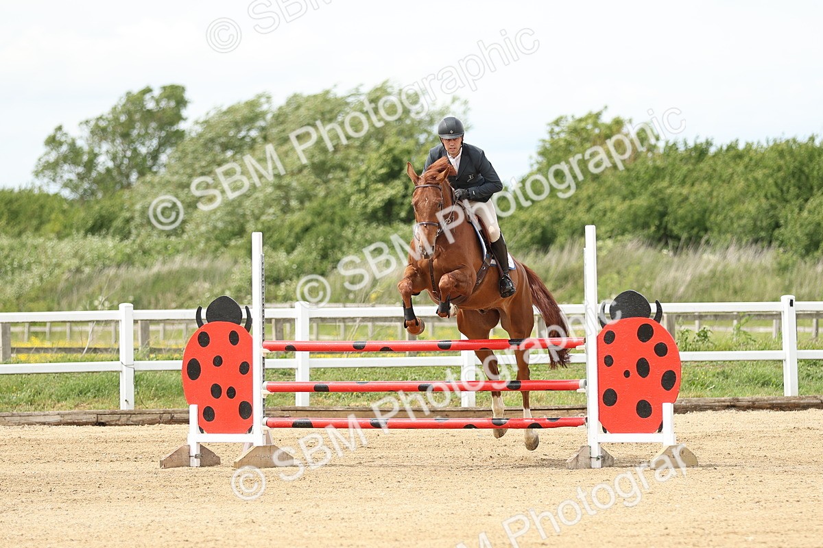 SBM_000909 - Class 4 - Senior Newcomers - 1.10m