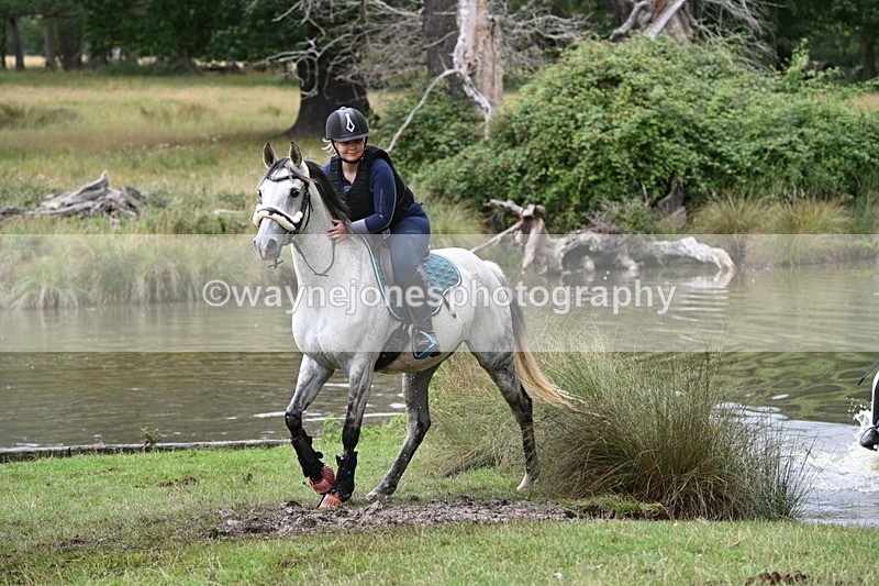 WJ7_4034 - Time at Water 12:52 to 13:22