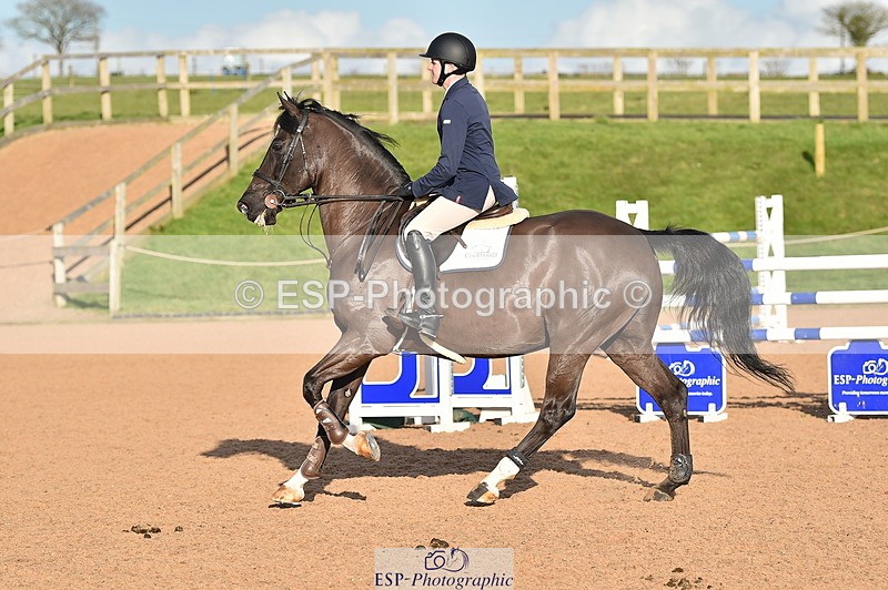 240306A-160742-01939 - Cls 5 Foxhunter and 1.20m Open