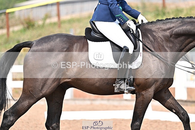 250816-144326-05461 - 144-Hayley.JamesKingstone-W