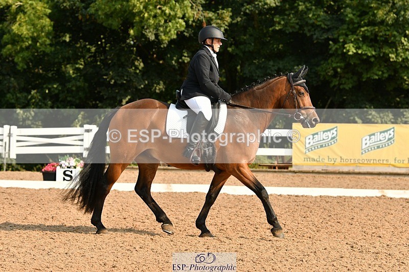 250817-093333-06977 - 049-Carolyn.GaleNewtown.Ringo