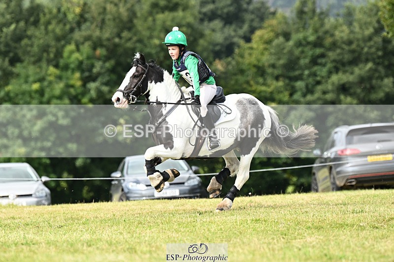 240825X-101827-31048 - 70cm XC 10.00 to 11.00