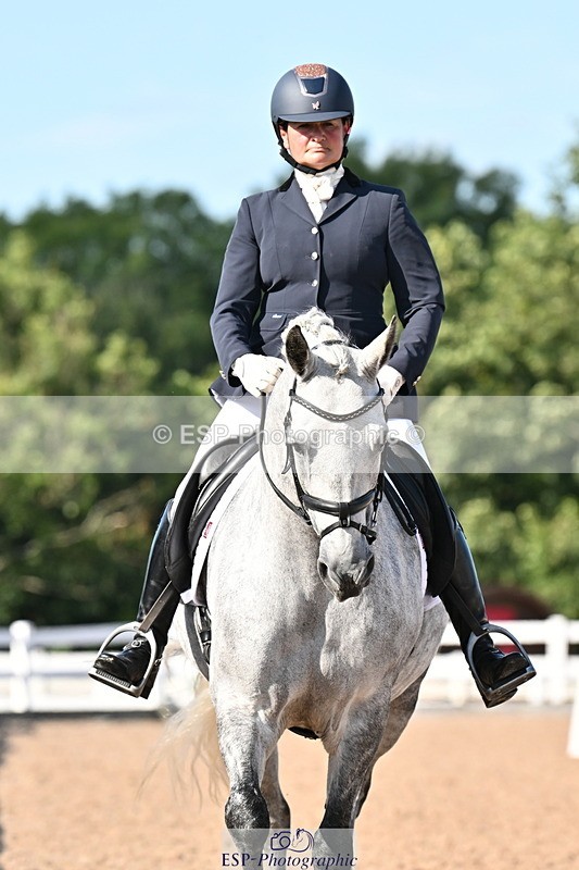 240816A-163841-06226 - 226-Sonya.Fitch-Peyton-THE.GREY.SWALLOW