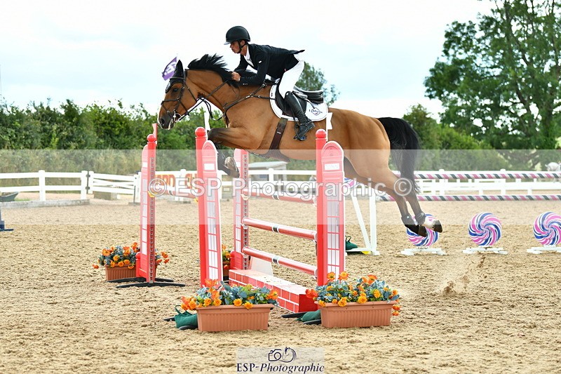 230721A-142453-06897 - Cls 22, 1 Star Gold 1.30m