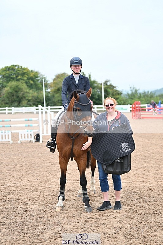 240907A-120612-01315 - Cls 8 1.05m Amateur Qualifier