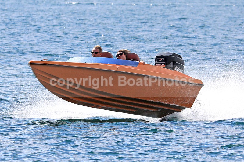 170902 ORANGE PHANTOM 1Y3A9540 - Speedboats