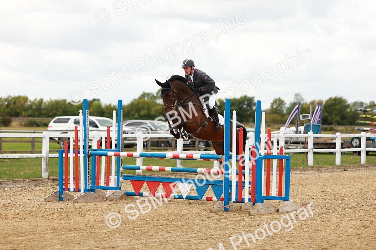 SBM_001184 - Class 3 - Senior Discovery - 1.00m