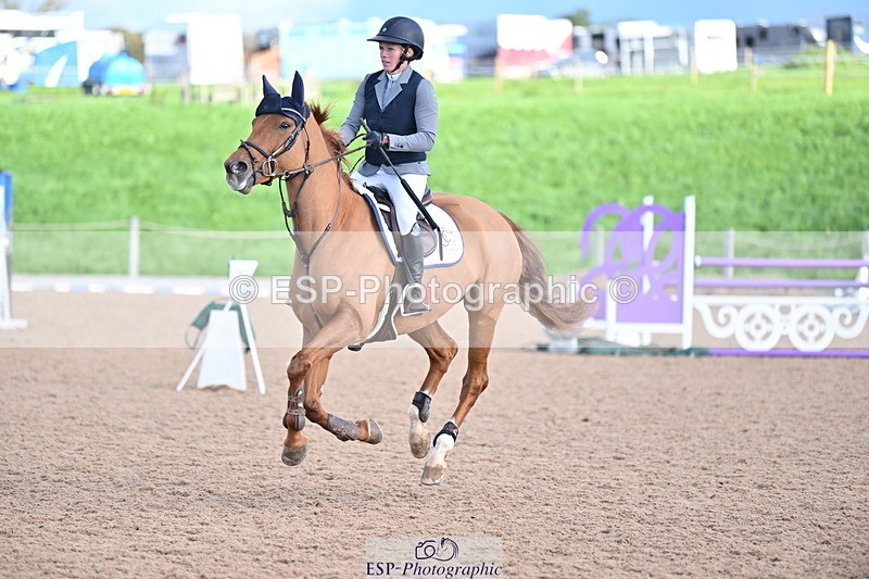 231014A-103526-04145 - Cls 18 Newcomers & 1.10m Open