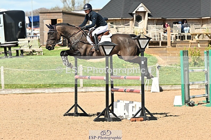 250416-151223-01633 - Cls 6 Foxhunter and 1.20m