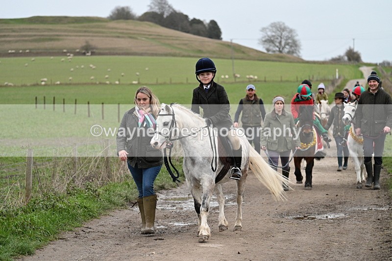 WJ7_1352 - Walk Home