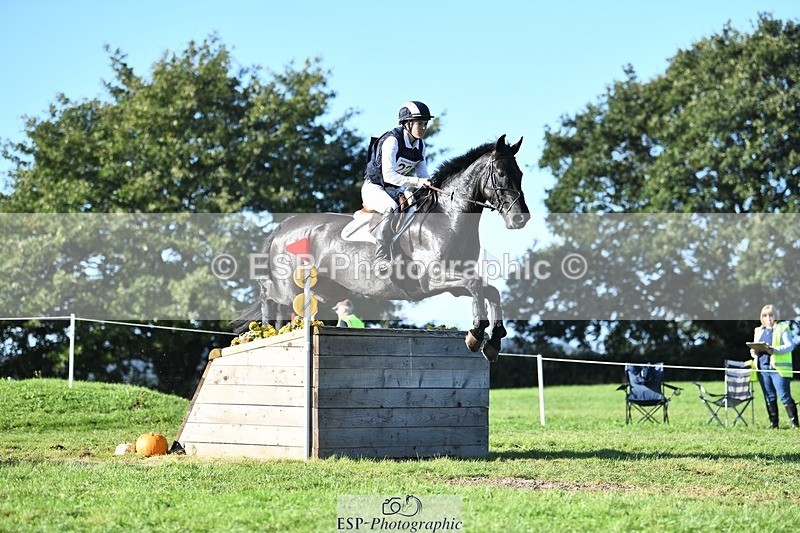 231022-105225-25698 - 226-KILNAMAC.COLLINS-Sydney.Johnson-XC