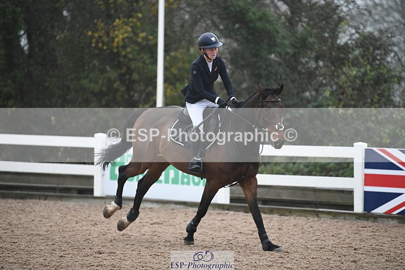 241103A-110636-07680 - SUN Cls 21 Snr Newcomers and 1.10m Open