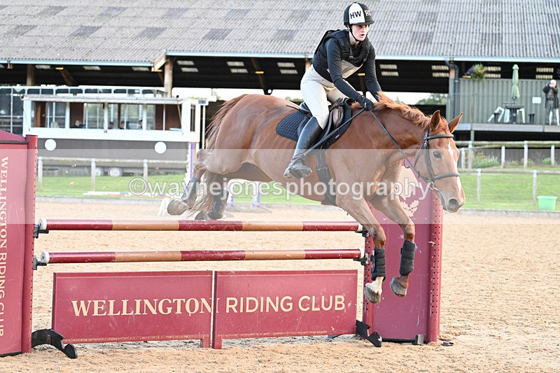 WJ7_6642 - Time 17:12 to 17:30