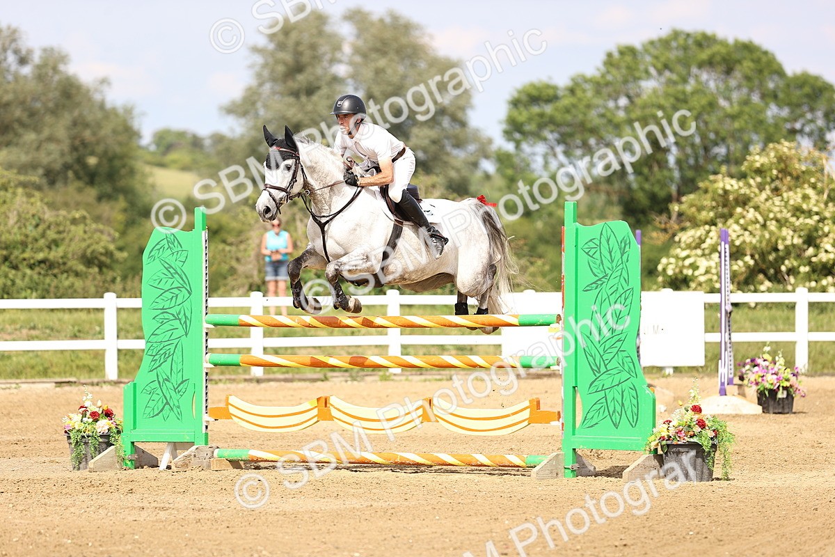 SBM_005071 - Class 12 - 1.15m Open (Members Cup)