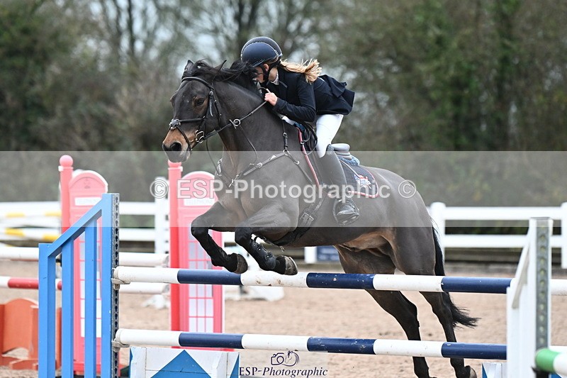 231118A-135159-03179 - Cls 9 Foxhunter & 1.10m Open
