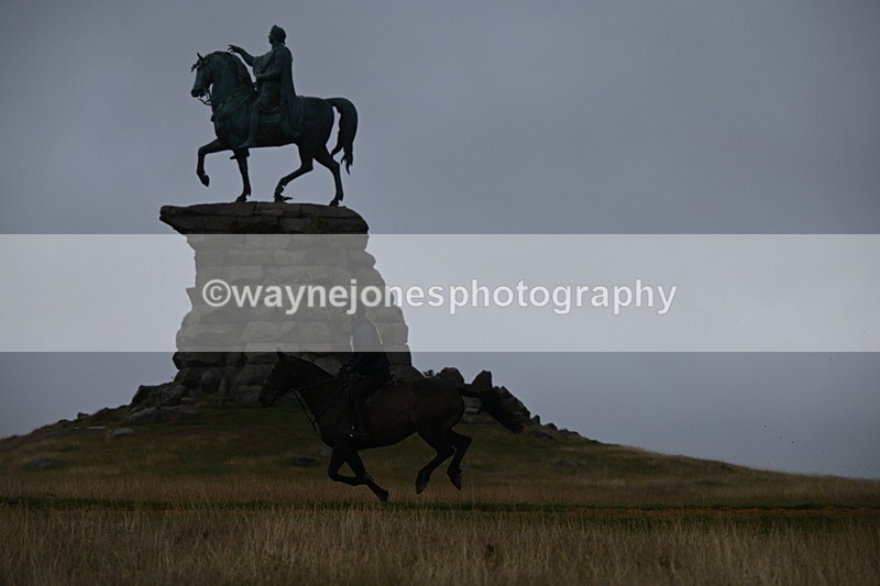 DSC_1574 - Time at Statue 11:54 to 12:12
