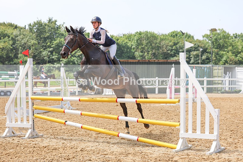 3E7A5858 - Class 5: Senior 95cm