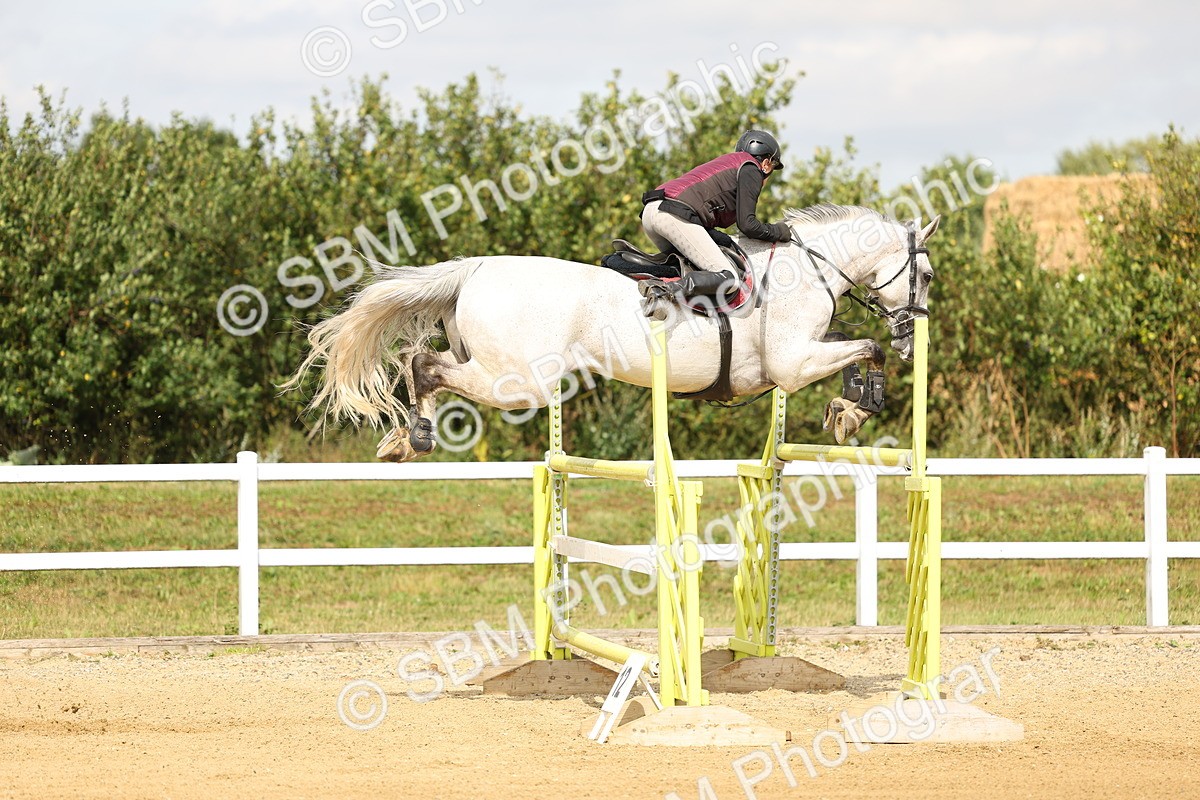 SBM_010900 - Class 5 - National 1.30m Open