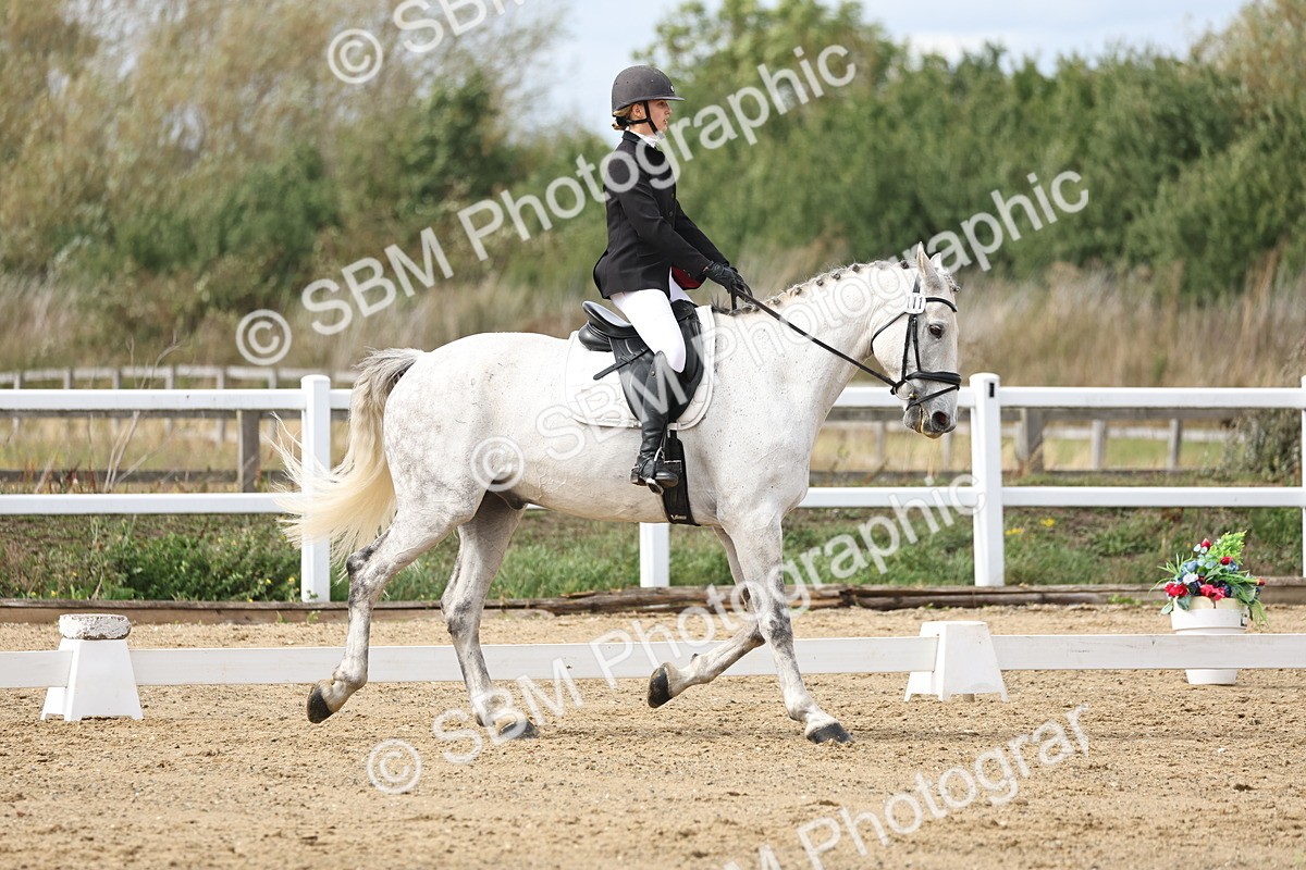 SBM_003821 - Class 8 - Novice 3 Champs