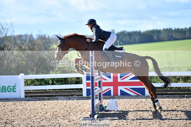 231110A-134144-00648 - Cls 5 Newcomers & 1.10m Open