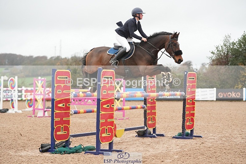 251107-132510-01148 - Cls 6 Foxhunter and 1.20m Open