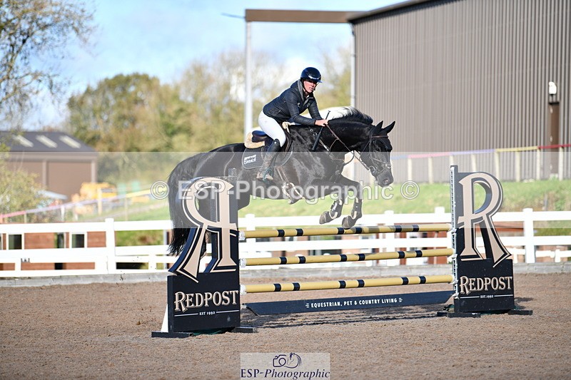 231110A-143817-00817 - Cls 6 Foxhunter & 1.20m Open