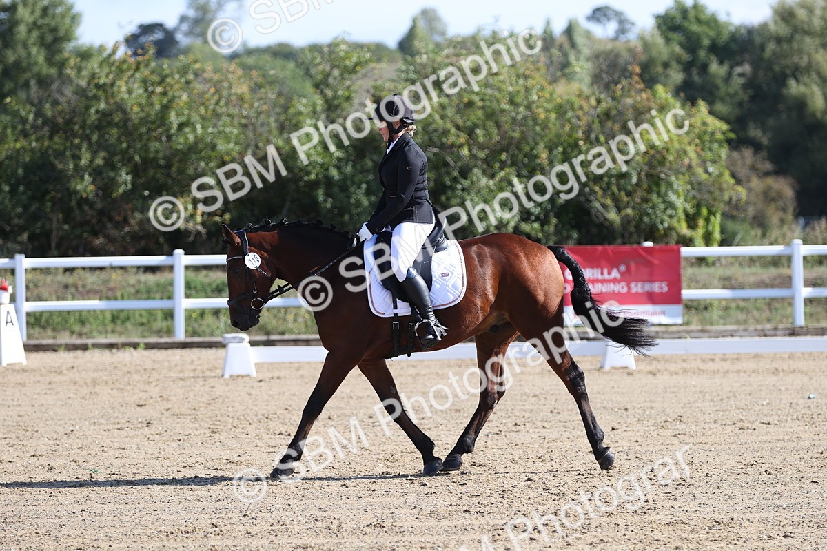 SBM_001085 - Class 2 - Intro 4 Champs - 9.44-10.38