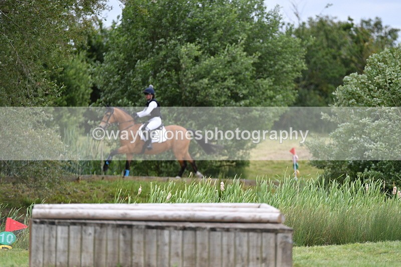 WJ5_3616 - Class 6 80cm