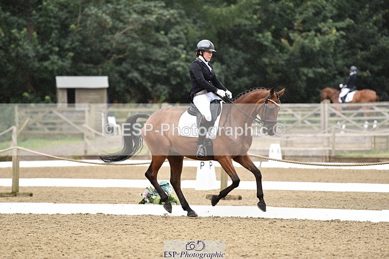 140110A-001856-10577 - 113-Danielle.Thackray-ROMANNO.MAYDREAM