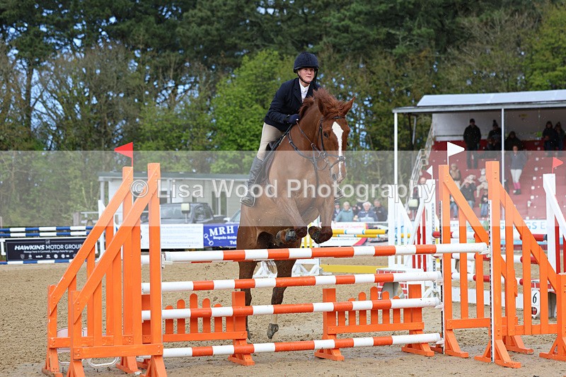 3E7A1682 - Class 7: Senior Newcomers/1.10m open