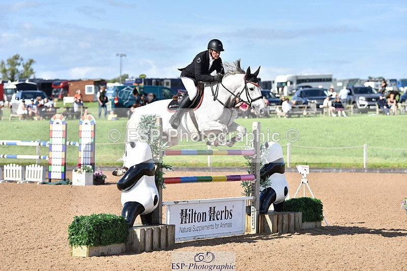 230811A-170318-07088 - Cls 25Nat 1.40m Open