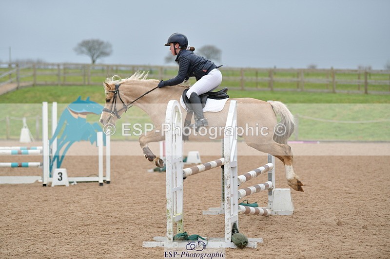 240128A-123026-00933 - Cls 16+17 Club and Schools 80cm