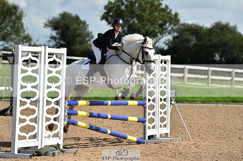 230902A-143524-01795 - Cls 3B Pony Medium 90cm