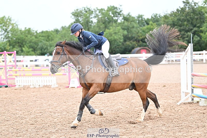 240908A-112221-03337 - Cls 18 A&B Pony Brit Nov & 80 Opern