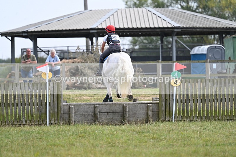 WJ7_7090 - 60cm XC Time 13:22 to 13:53
