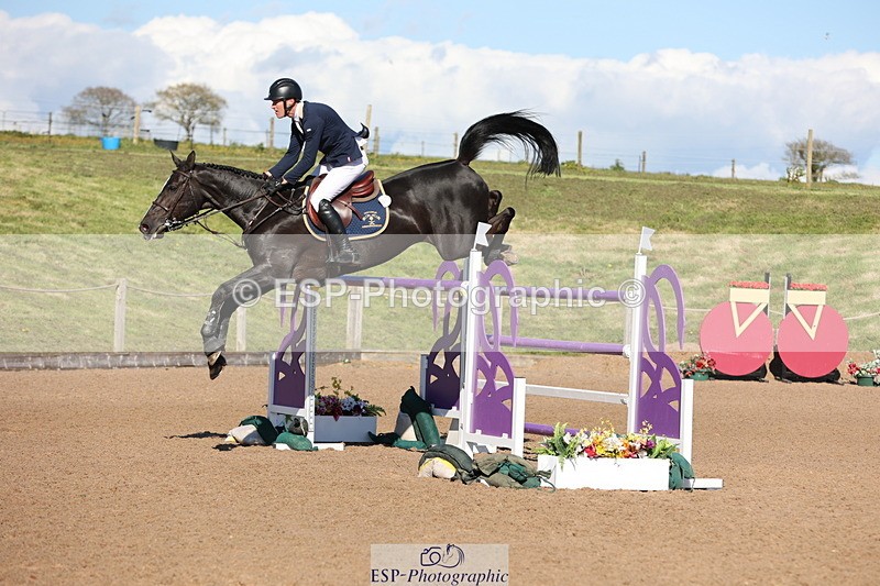 240419A-165208-09474 - Cls 10, 2 Star Big Tour 145cm  Break to End