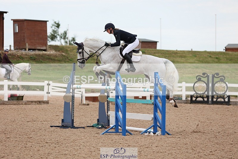 250625-153550-01462 - Cls 6 Foxhunter and 1.20m Open
