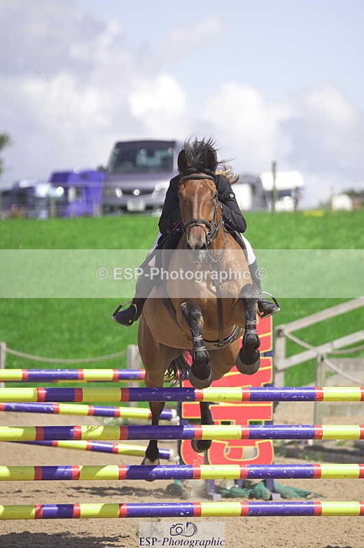 230806A-114852-01662 - Cls 13 Snr Newcomers & 1.10m Open