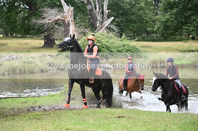 WJ7_4623 - Time at Water 13:26 to 13:59