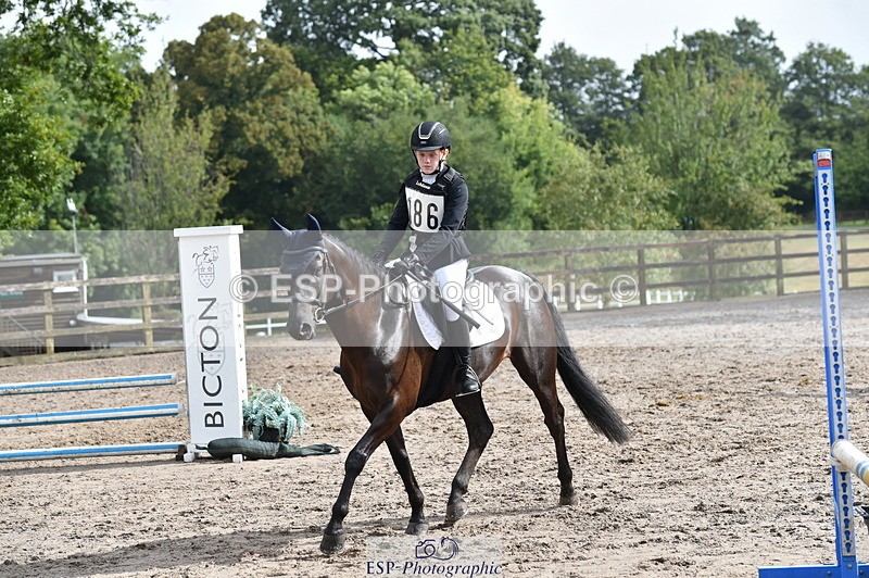 260829A-102658-23862 - 8.30 - 9.30am