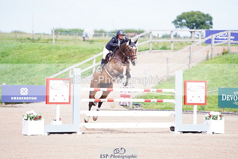 240803A-150240-08768 - Cls 32 National 1.30m Open