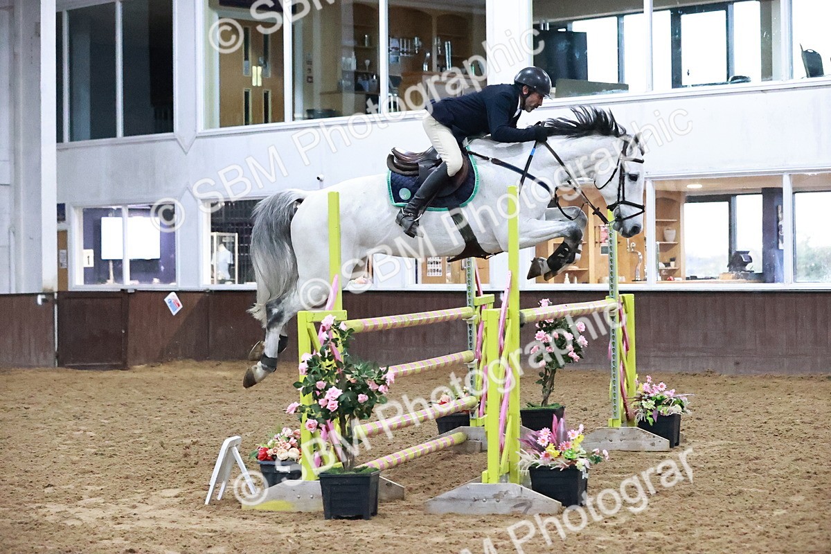 SBM_001720 - Class 5 - Senior Foxhunter 1.20m