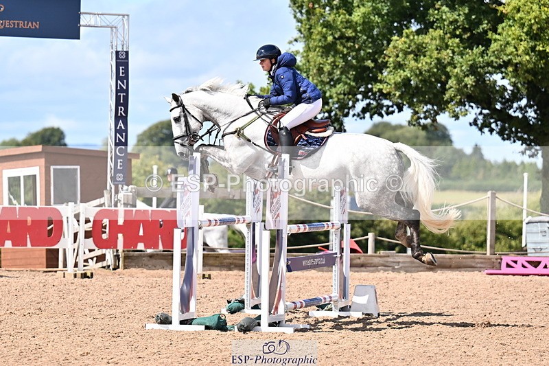 250827B-130921-00495 - Cls 4 Snr Newcomers 1.10m