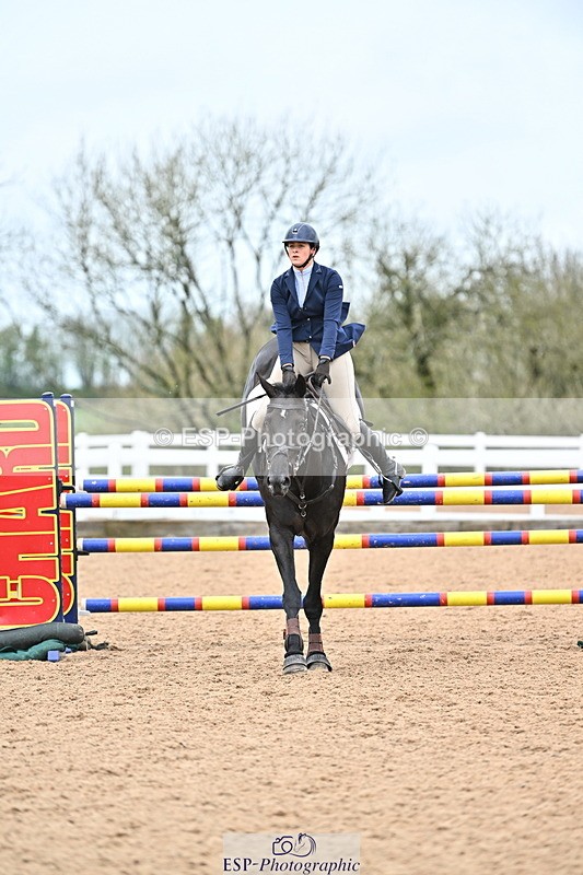 240501A-140011-00926 - Cls 8 Snr Foxhunter and 1.20m Open