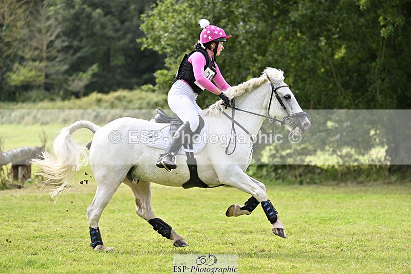 240825X-140201-34720 - 80cm XC 14.30 to 15.30