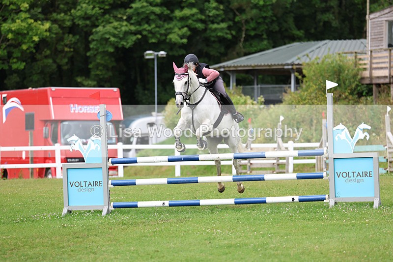 3E7A2824 - Class 8: 1m open